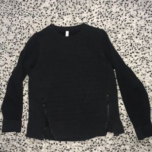 Black lulu lemon crew neck